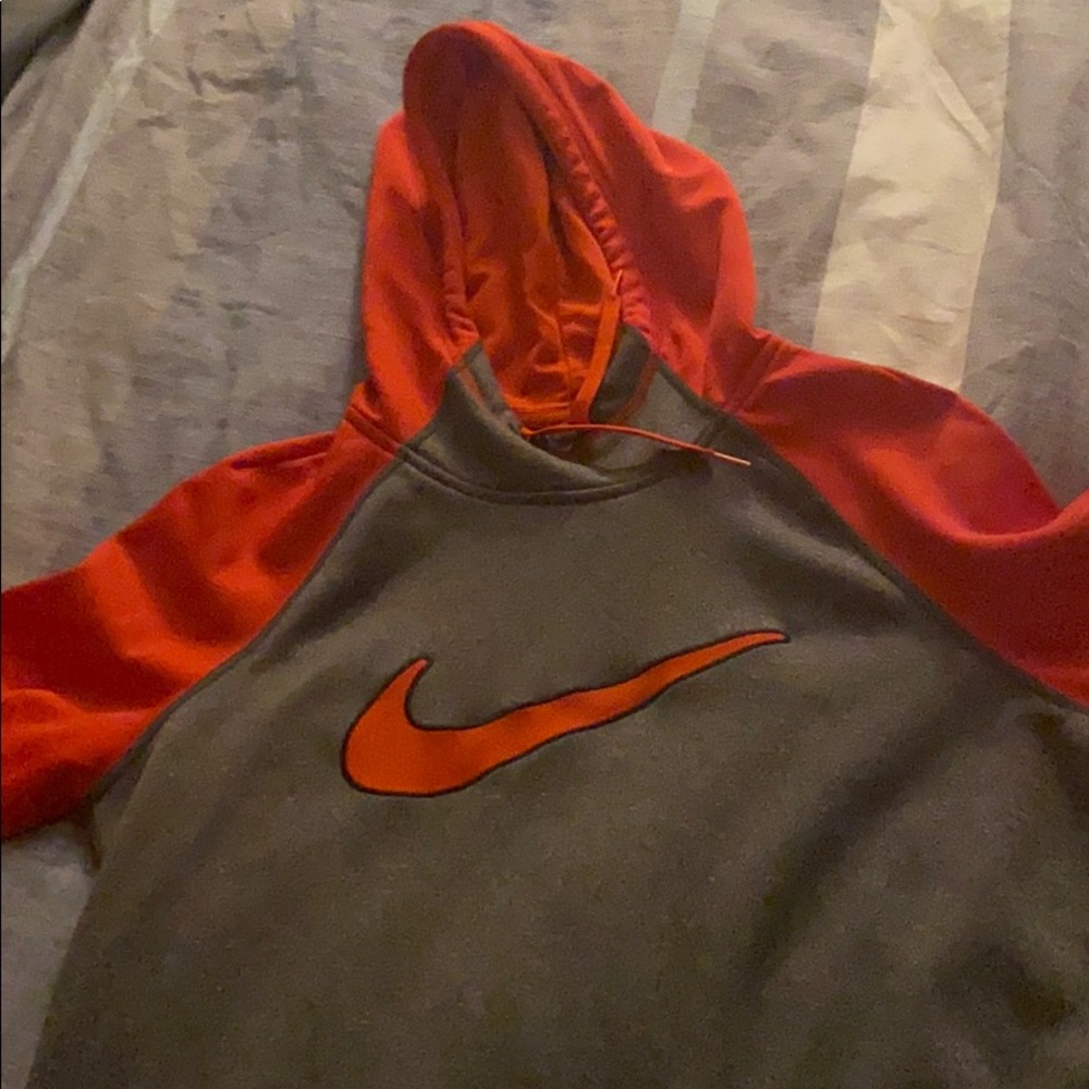 Small Nike red and gray therma fit sweater
